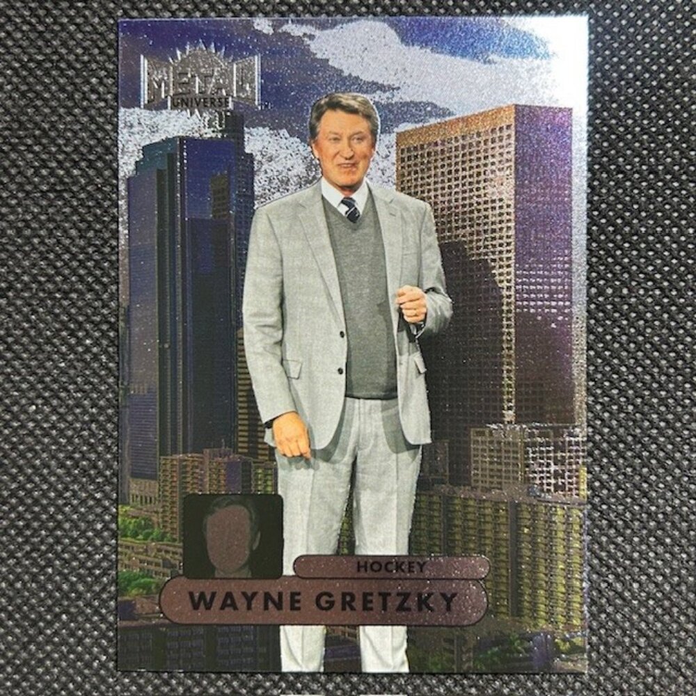 2022 Skybox Metal Universe Champions #RMUC-40 Wayne Gretzky Edmonton Oilers